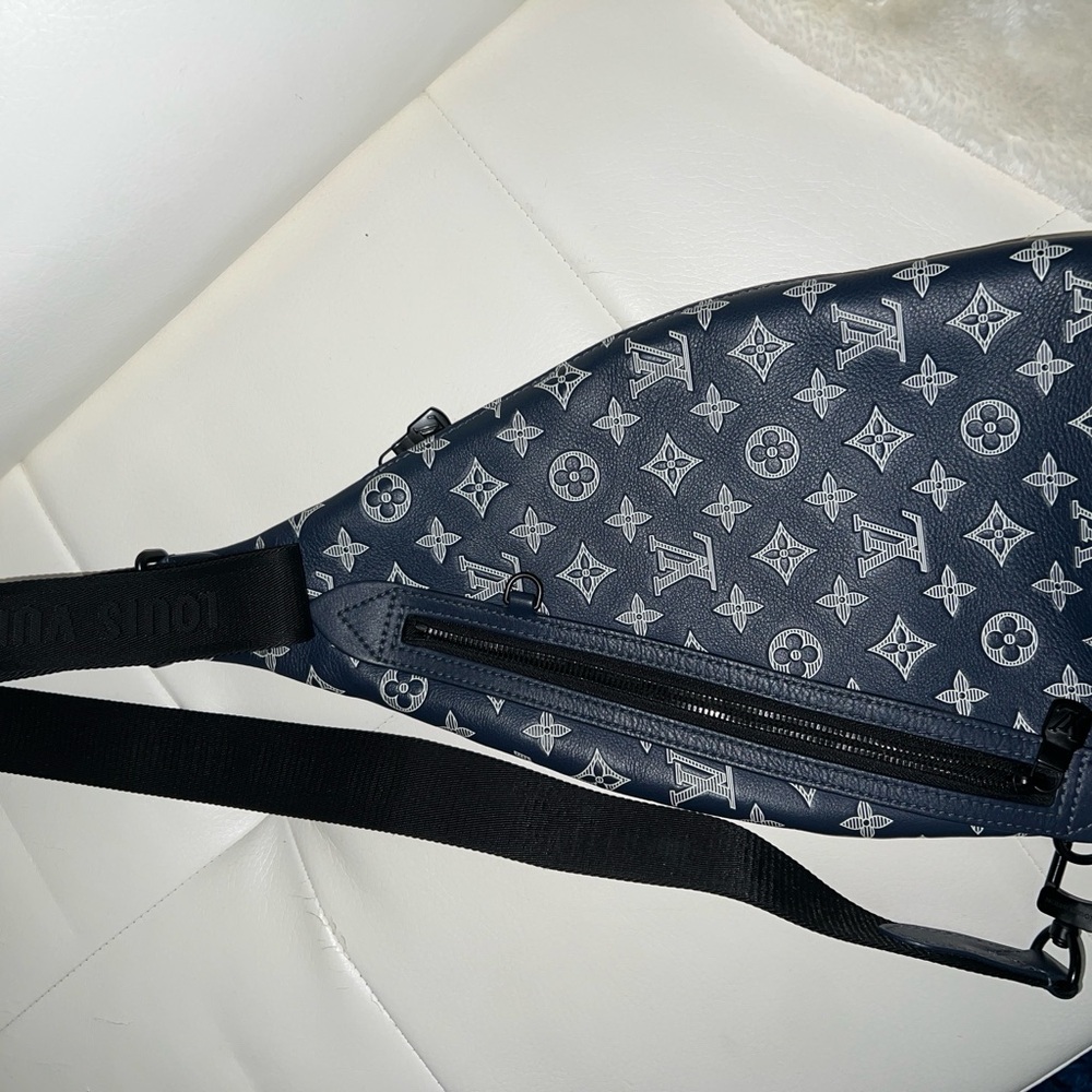 Louis Vuitton Slate Blue Monogram Sling Belt Bag with coin pouch - Picture 2 of 14
